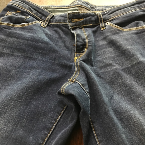 Mossimo - Picture 2 of 3